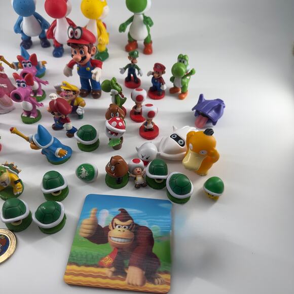 Nintendo Super Mario Figure Lot of 55| Yoshi, Mario, Peach, Luigi + More - Picture 7 of 7